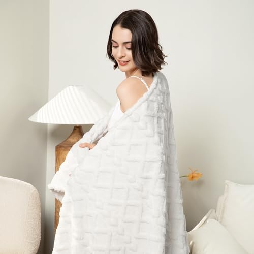Cozy Fleece Blanket