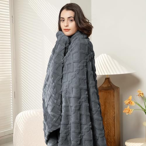 Cozy Fleece Blanket Queen Size
