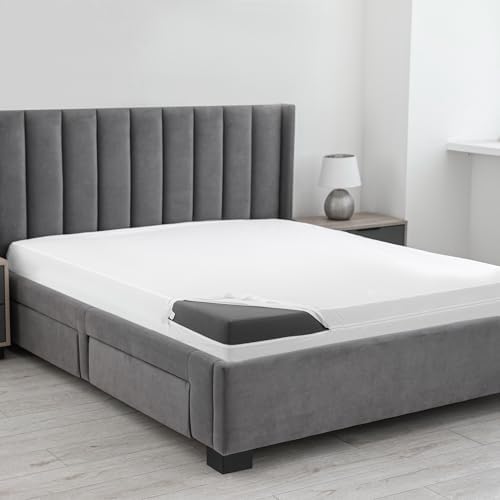 Utopia Bedding Premium Waterproof Mattress Protector Queen Size