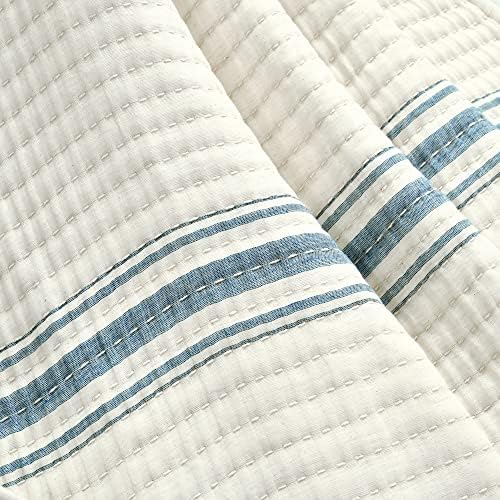 Cozy Farmhouse Stripe Blanket