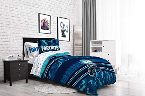 Jay Franco Fortnite Battle Bus 5 Piece Twin Bed Set