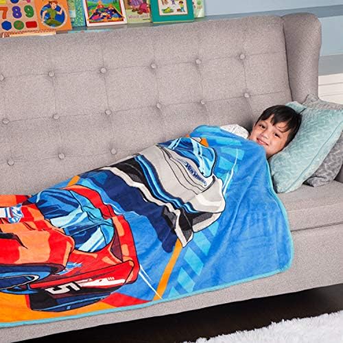 Childrens Cozy Hot Wheels Blanket