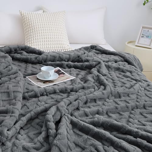 Cozy Fleece Blanket Queen Size
