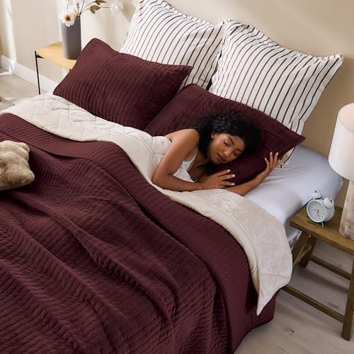 Luxury Velvet Quilt Set for Queen Mattress Soft and Warm Comfort