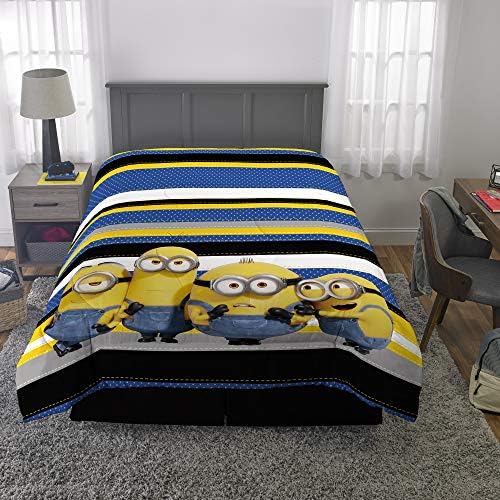 Franco Kids Bedding - Reversible Minions Comforter
