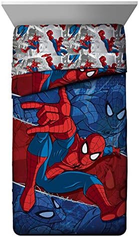 Jay Franco Kids Comforter Super Soft Spiderman Bedding for Twins
